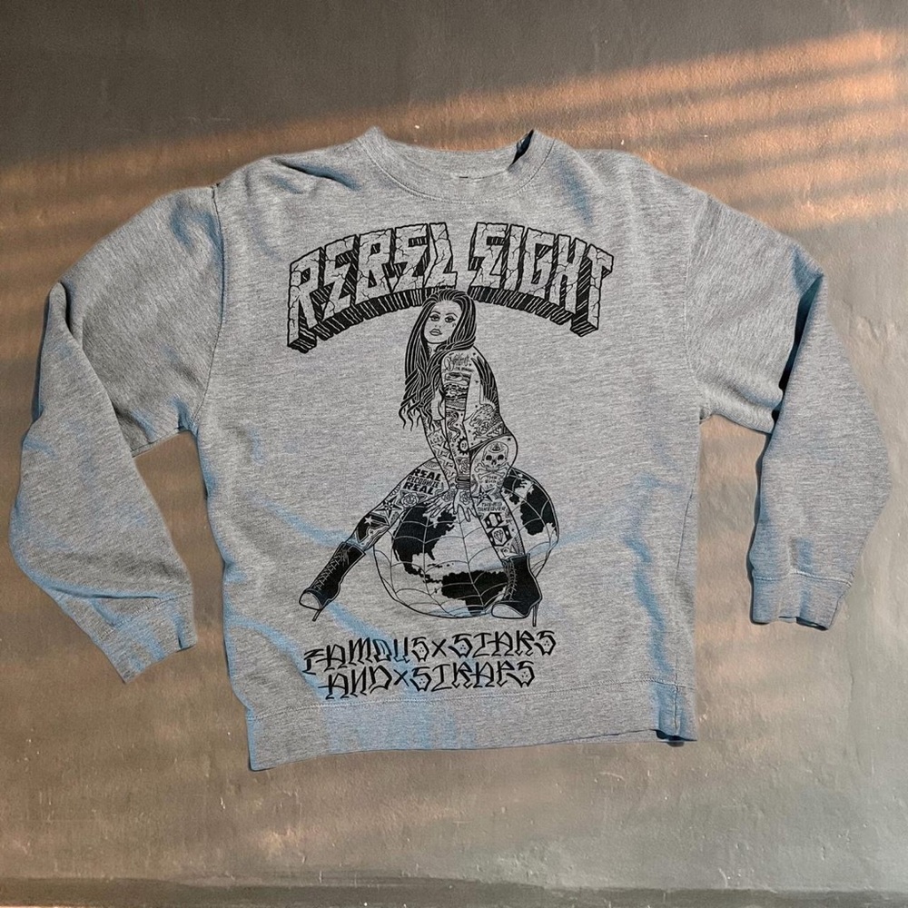 Rebel 8 x Famous Stars & Straps x Mike Giant vintage grey pullover sweater eight